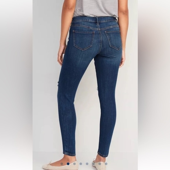Old Navy Rockstar Super Skinny Denim Jeans Distressed Womens Size 6 (212) - Picture 2 of 6